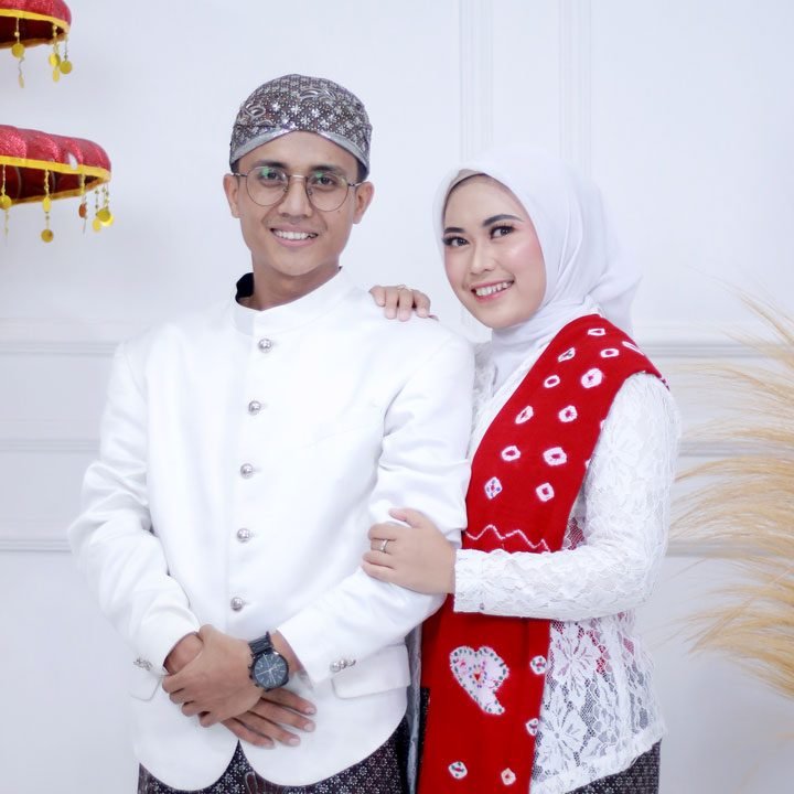 dina&azis-2